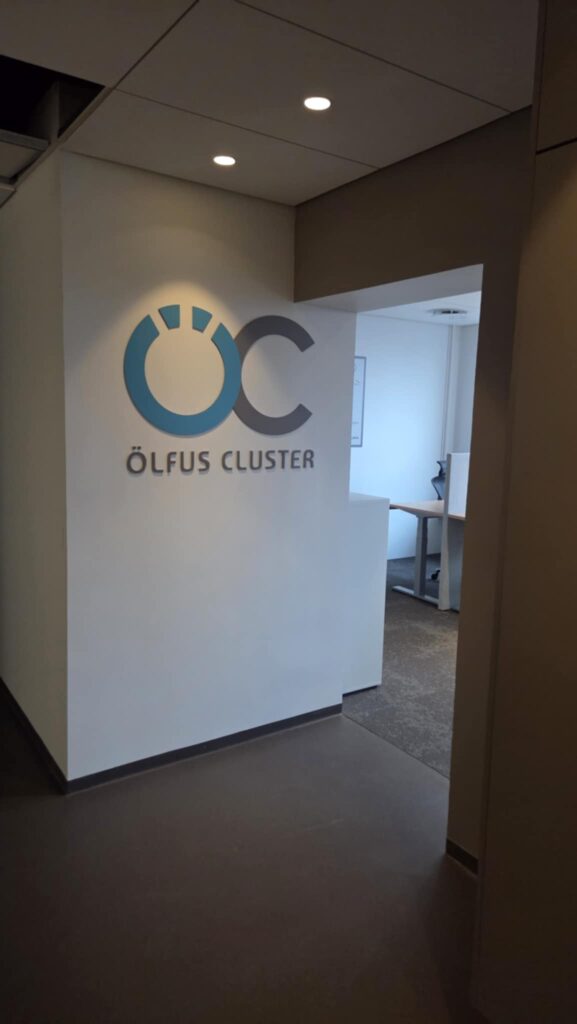 4476445d-e912-4c2a-a902-152e586204a3